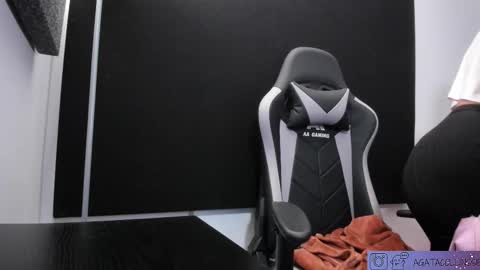 Snapshot of agatacollinsss chatting on 02/26/26, 08:52 Agata Collinss online show from 02/26/26, 08:52