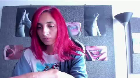 Snapshot of agatacollinsss chatting on 06/18/26, 07:51 Agata Collinss online show from 06/18/26, 07:51