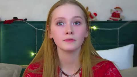 AgataFoxley online show from 12/14/25, 06:12