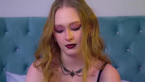 AgataFoxley online show from 02/10/26, 06:17