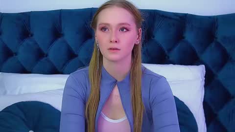 AgataFoxley online show from 02/20/26, 06:26