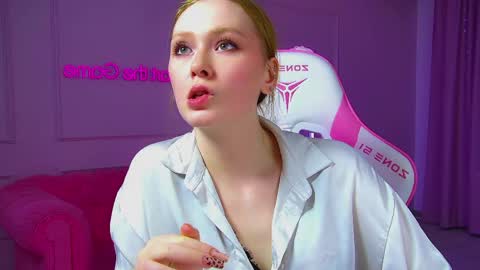 AgataFoxley online show from 05/12/26, 06:38