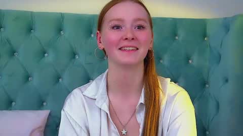 Snapshot of agatafoxley chatting on 06/08/26, 01:39 AgataFoxley online show from 06/08/26, 01:39