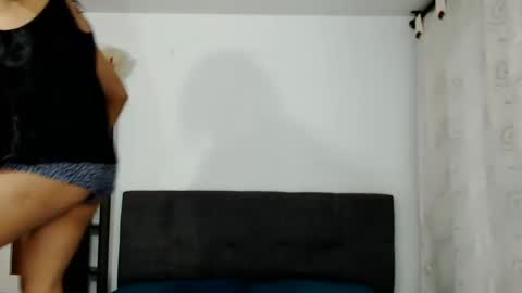 johana online show from 02/17/25, 06:26