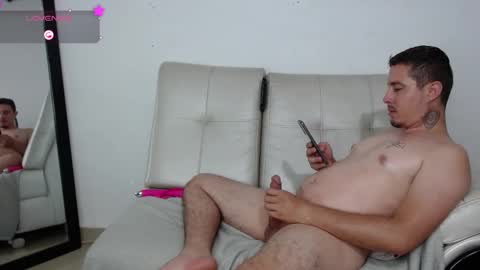 independent model online show from 01/24/25, 07:51