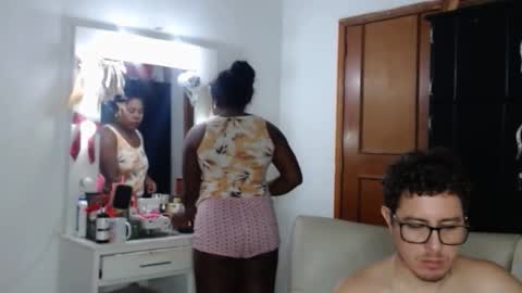 independent model online show from 02/16/26, 06:42