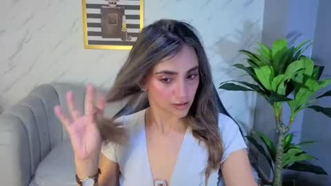 AGATHA online show from 04/11/26, 12:31