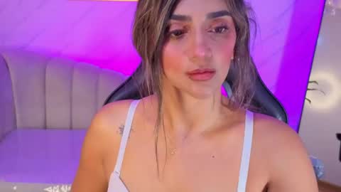 AGATHA online show from 05/20/26, 12:33
