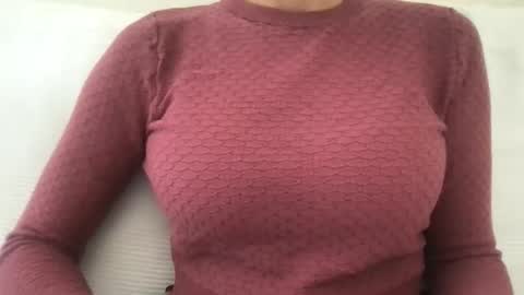 agatha_cb online show from 11/02/25, 11:34