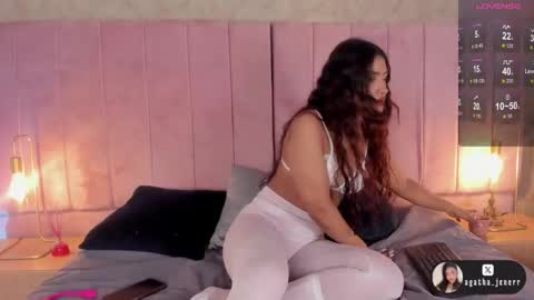 Snapshot of agatha_jener chatting on 09/10/25, 11:43 agatha_jener online show from 09/10/25, 11:43