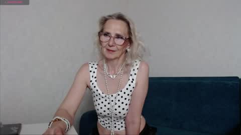 Agatha online show from 05/29/26, 04:16