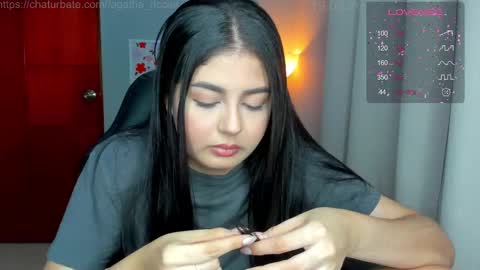 Cat online show from 03/21/26, 03:33