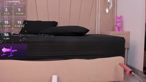 Agatha Steel online show from 03/01/25, 11:15