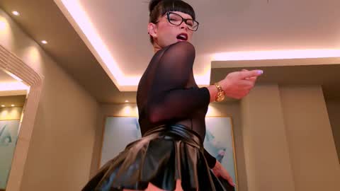 Agatha online show from 10/22/25, 06:51