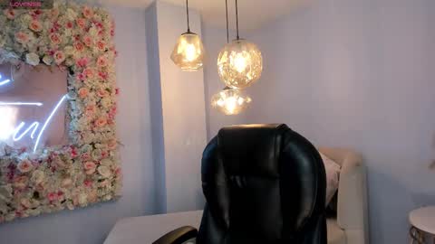 Agatha online show from 02/09/26, 09:30