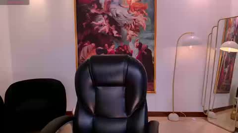 Agatha online show from 03/12/26, 10:16