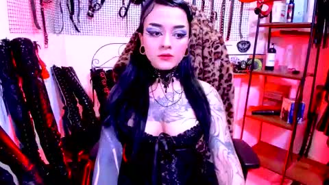 Agatha Fox online show from 10/14/25, 09:15