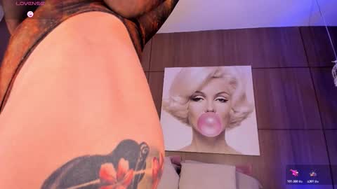    online show from 10/27/25, 12:04