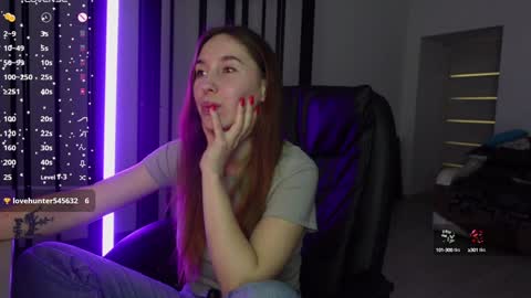 Snapshot of agelina_summer chatting on 01/15/25, 09:51 Agelina Lilly Laura online show from 01/15/25, 09:51