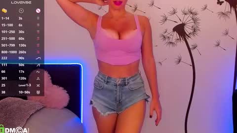 Polly online show from 09/12/25, 01:33