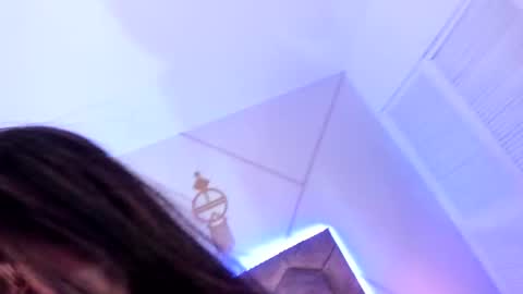 Snapshot of aggy_castel chatting on 03/06/25, 05:14 Aggy online show from 03/06/25, 05:14