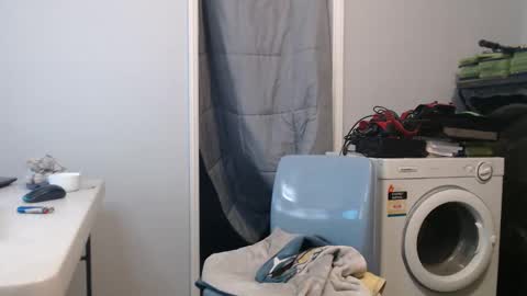 Snapshot of agharry1 chatting on 02/03/26, 04:23 agharry1 online show from 02/03/26, 04:23