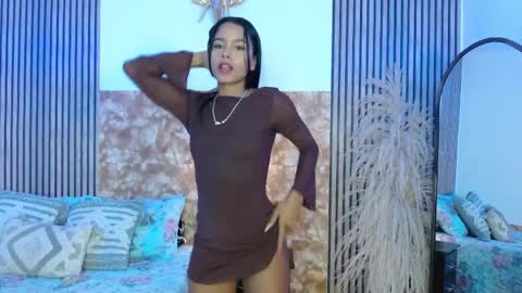 aghata walkerl online show from 04/07/26, 09:32