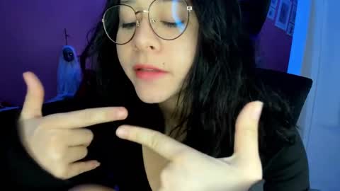  ines  online show from 10/05/25, 01:31