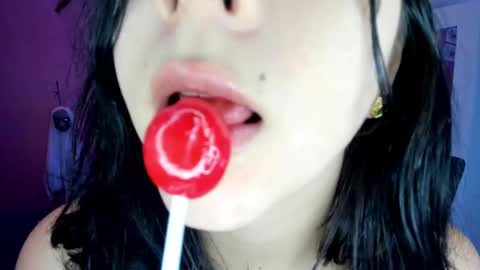  ines  online show from 10/09/25, 02:48