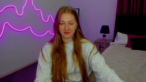 Snapshot of agnesarden chatting on 03/09/25, 05:39 AgnesArden online show from 03/09/25, 05:39