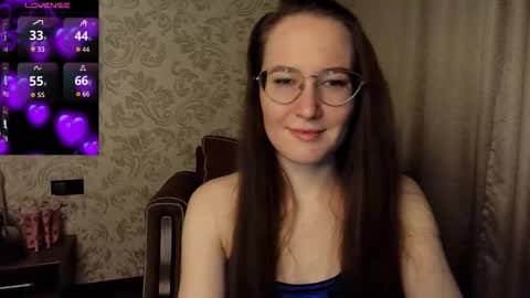 Agnes online show from 11/25/25, 01:55