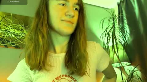 Snapshot of agniia257 chatting on 02/18/26, 04:36 Kleya online show from 02/18/26, 04:36