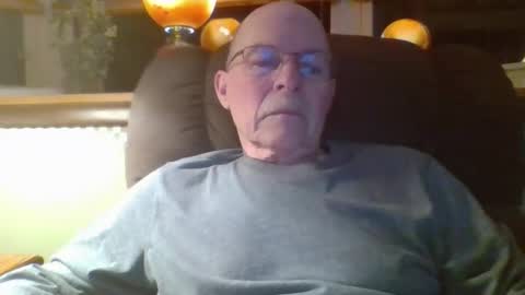 aguynrkfrd online show from 03/07/26, 10:45