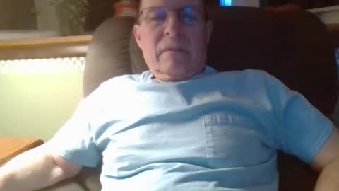 aguynrkfrd online show from 03/17/26, 09:01