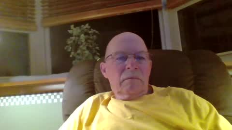Snapshot of aguynrkfrd chatting on 08/06/26, 09:44 aguynrkfrd online show from 08/06/26, 09:44