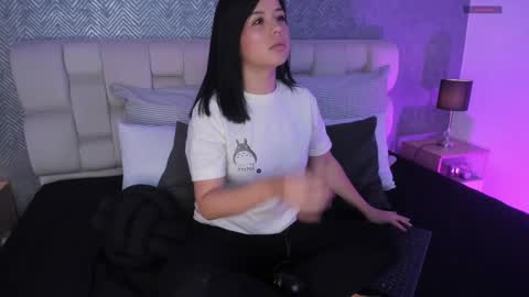 Ahmara  online show from 02/13/25, 11:39