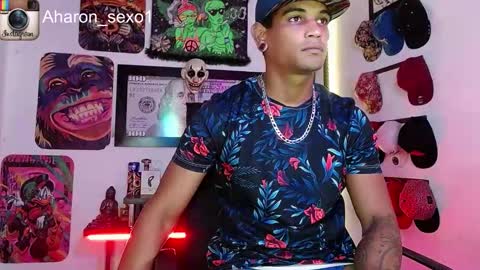 Aharon  Zamora online show from 01/21/25, 01:11