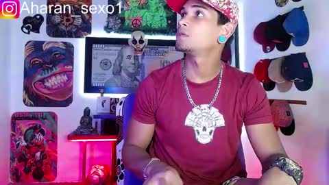 Aharon  Zamora online show from 02/03/25, 04:57