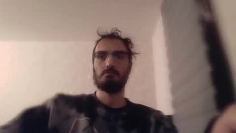 Snapshot of ahbehbi12 chatting on 10/28/25, 10:56 ahbehbi12 online show from 10/28/25, 10:56