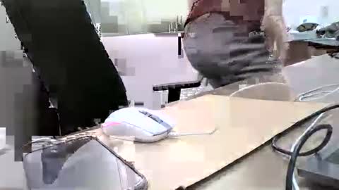 ahmad omar online show from 03/08/25, 10:00