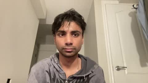 Snapshot of ahmedkhan632131 chatting on 05/14/26, 05:03 Dylan online show from 05/14/26, 05:03