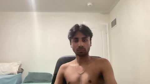 Snapshot of ahmedkhan632131 chatting on 05/30/26, 03:25 Dylan online show from 05/30/26, 03:25