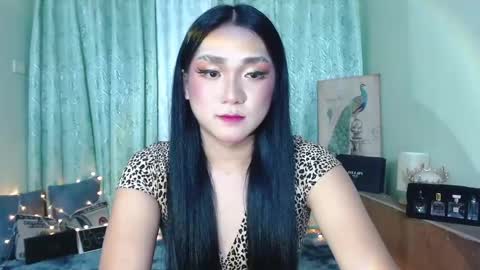 Snapshot of ahmrigrande chatting on 01/17/25, 11:38 Ahmri online show from 01/17/25, 11:38