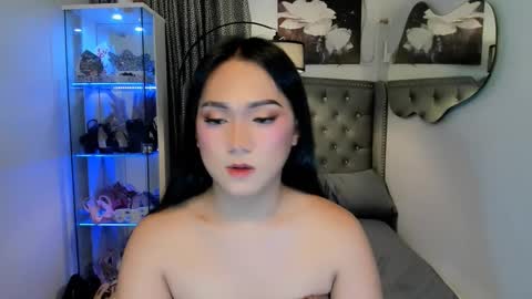 Snapshot of ahmrigrande chatting on 10/27/25, 05:28 Ahmri online show from 10/27/25, 05:28