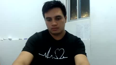 Snapshot of ahntony__69 chatting on 06/26/26, 05:23 ahntony 69 online show from 06/26/26, 05:23
