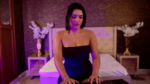 Ahri online show from 09/15/25, 10:15