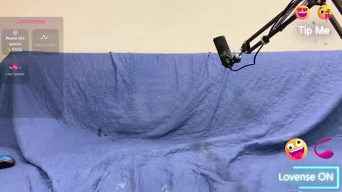 AHSLEY online show from 02/24/25, 04:58