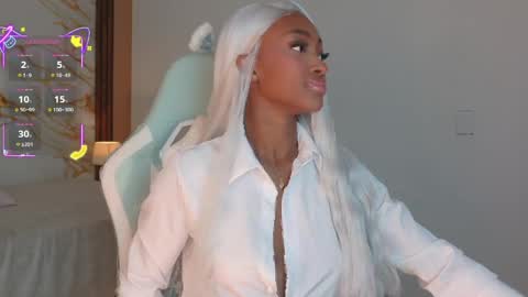 Ahvi Ebony online show from 04/06/26, 01:34