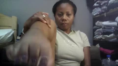 Snapshot of aicha_boobs chatting on 02/16/26, 10:17 Aicha boobs online show from 02/16/26, 10:17