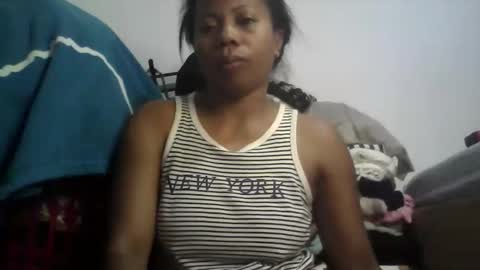 Aicha boobs online show from 04/29/26, 02:04